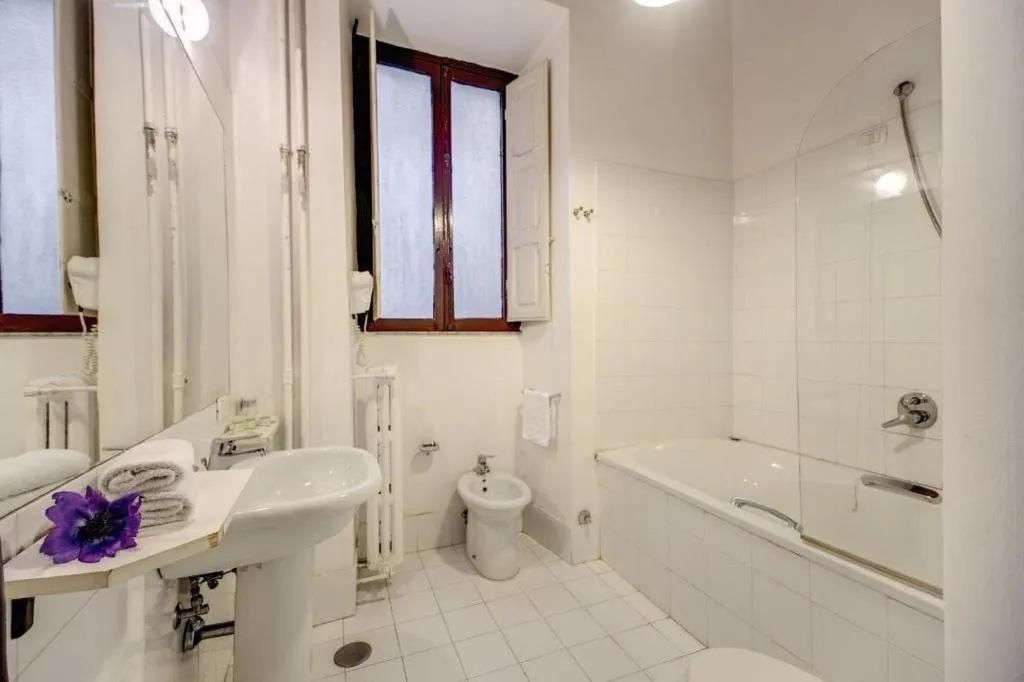 Room, Nova Domizia, Rome