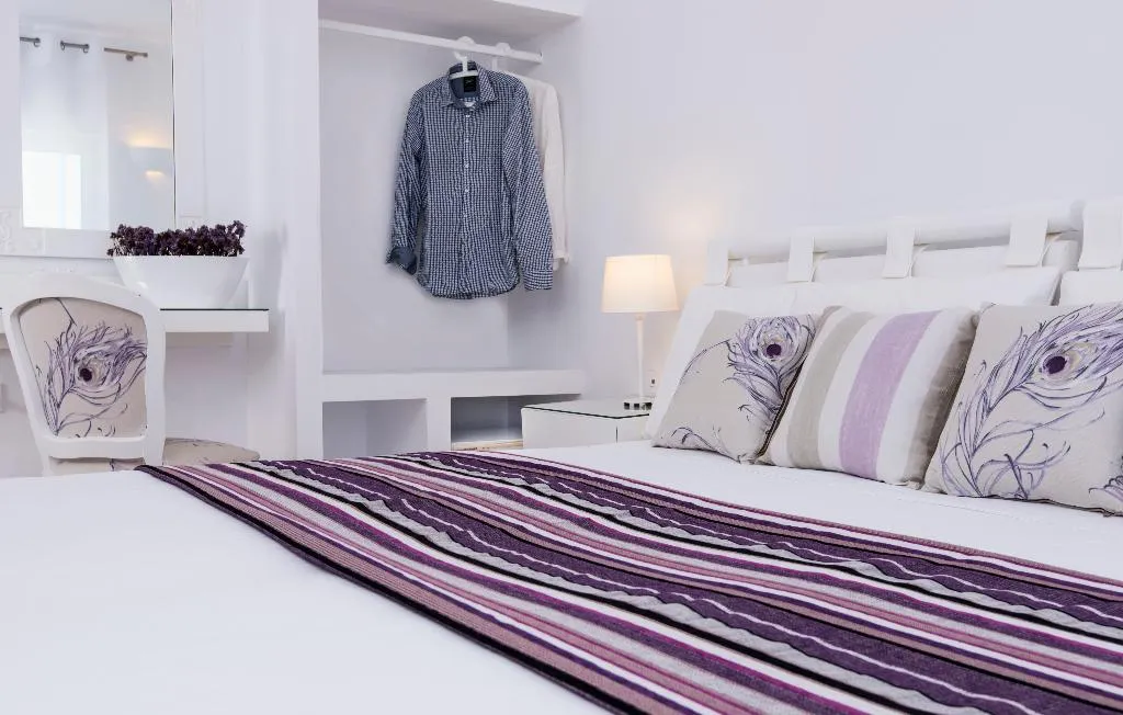 Double or Twin STANDARD Room, Lofos Village, Santorini