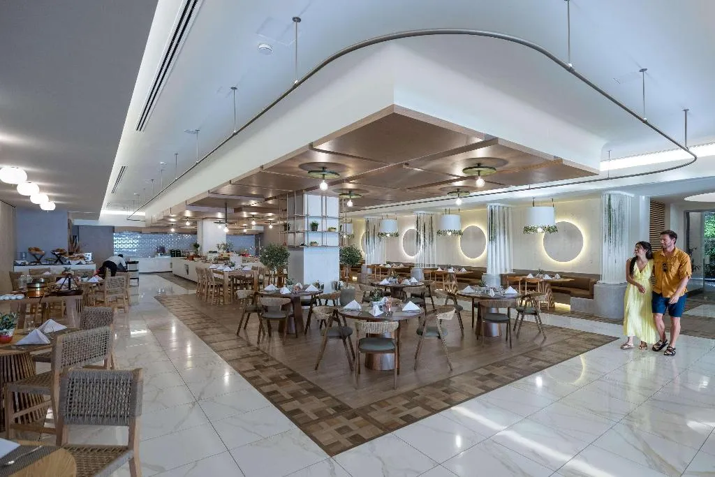 Restaurant, Miraggio Thermal Spa Resort, Halkidiki