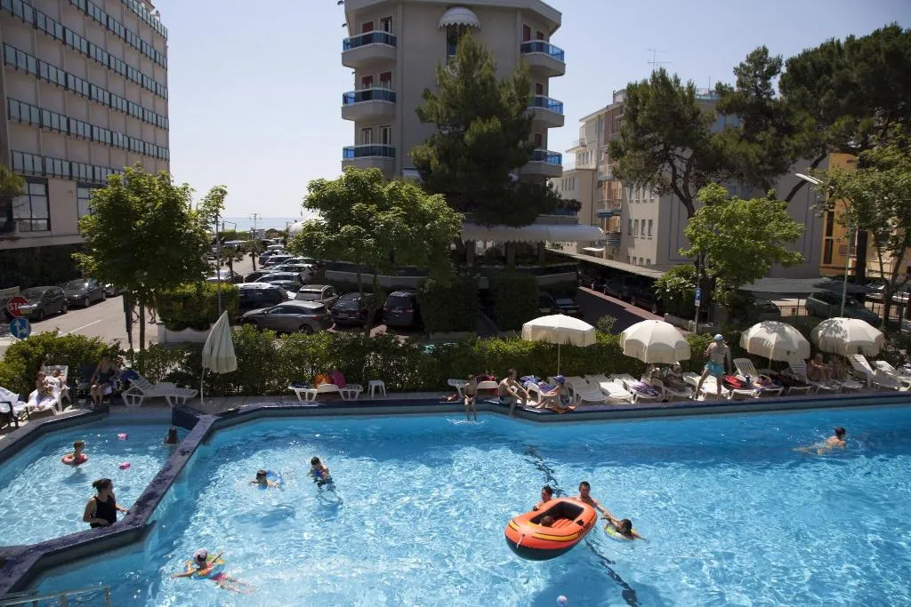 Pool, Amalfi, Venice