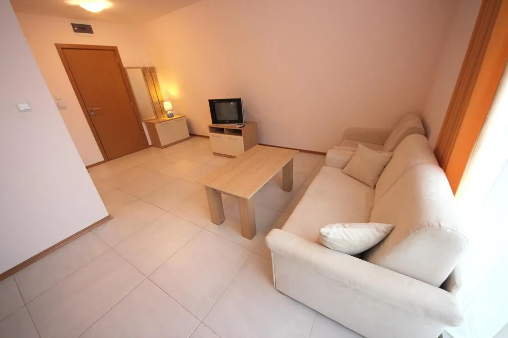 STUDIO ECONOMY Room, Menada Grand Kamelia Apartments, Bourgas