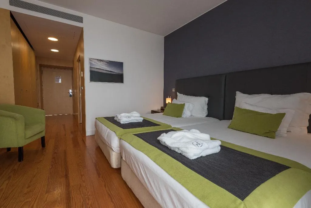 STUDIO DELUXE SEA VIEW Room, Arts In Hotel Conde Carvalhal, Madeira