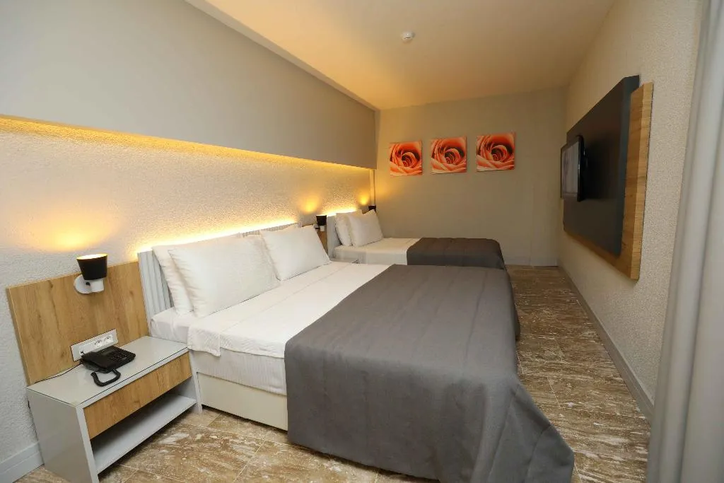 TRIPLE ECONOMY Room, Ariel Hotel Alacati, Izmir