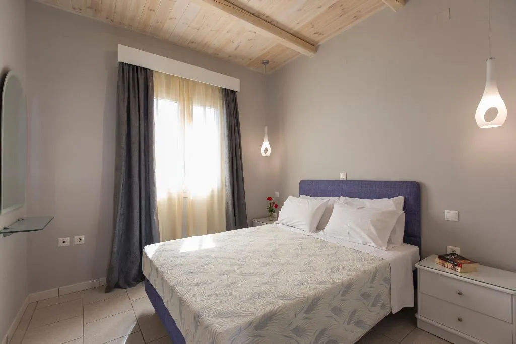 Room, Virginia Seaside Villas, Samos