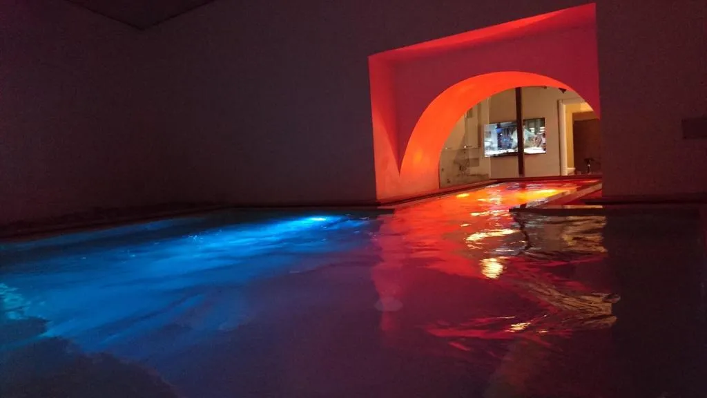 Pool, Centrale, Catania