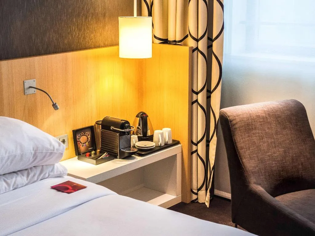 DOUBLE CLASSIC Room, Mercure Amsterdam City Hotel, Amsterdam