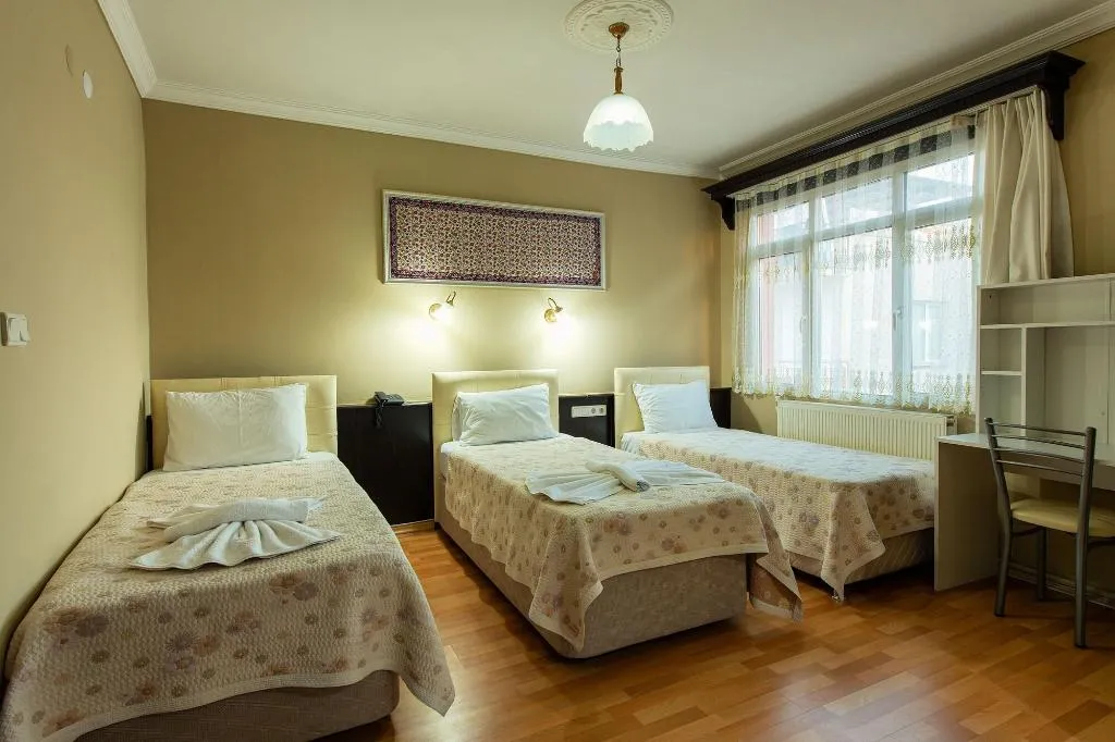 Room, Ephesus Centrum, Izmir