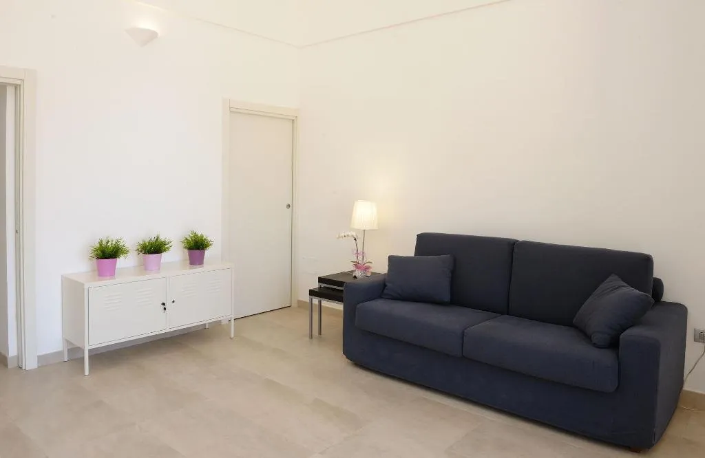 Room, Residence La Dolce Vita, Naples
