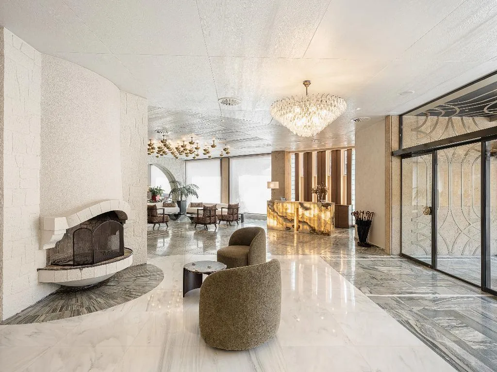 Lobby, Civitel Akali, Crete