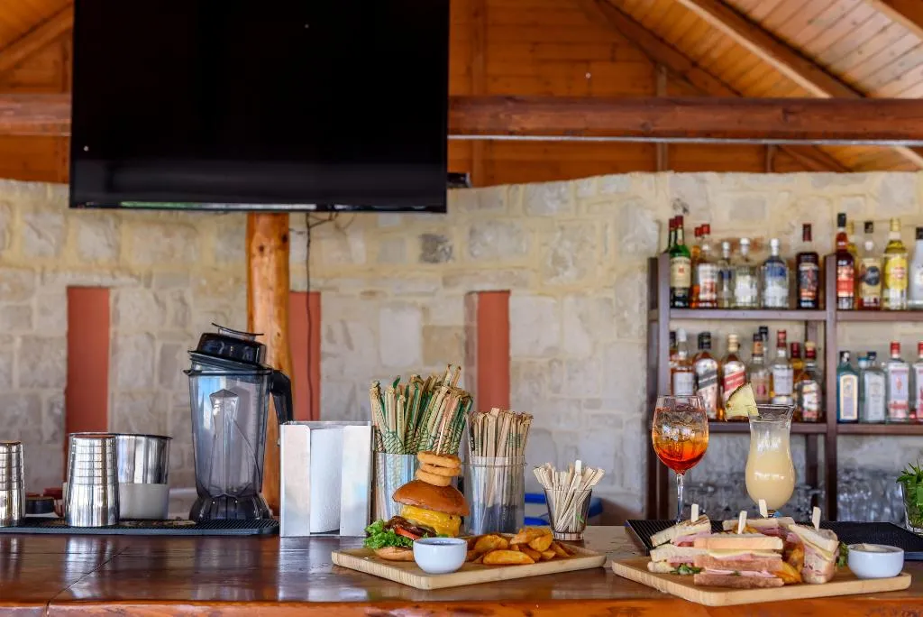 Bar, Theo Hotel, Crete