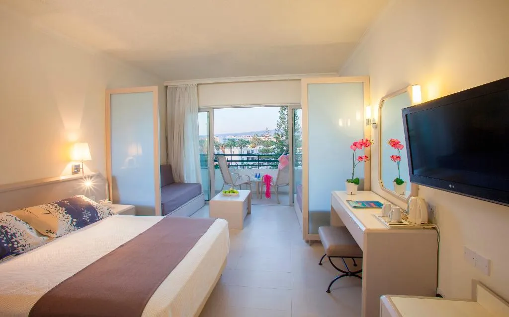 FAMILY ROOM STANDARD Room, Imperial Island by Louis Hotels, Cyprus