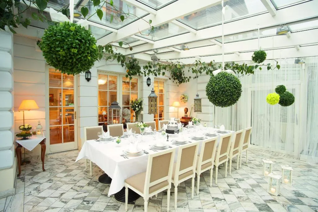 Restaurant, Dwor Kosciuszko, Krakow