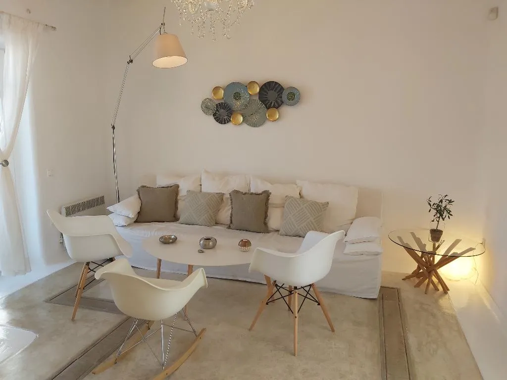 VILLA CLASSIC Room, White Rock Suites & Villas, Mykonos