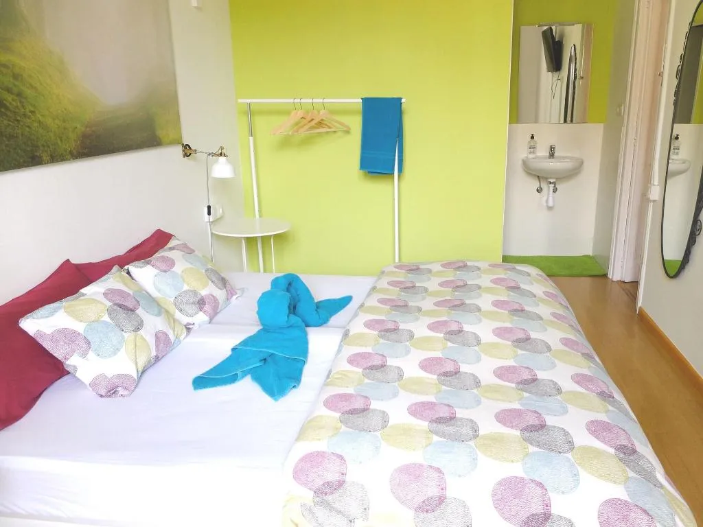 Room, Fabrizzio's Petit, Barcelona