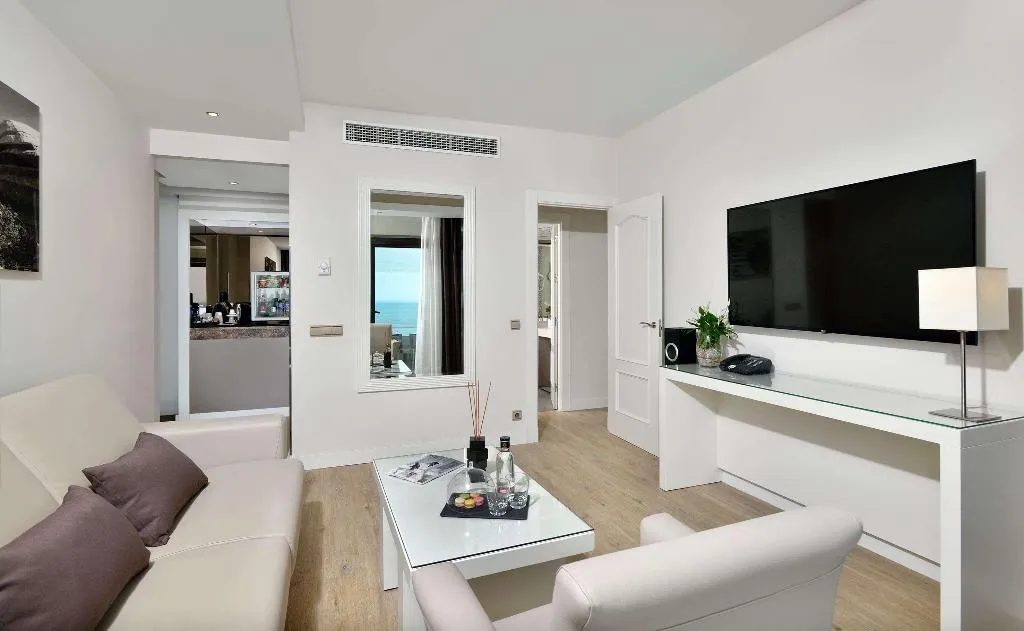 JUNIOR SUITE STANDARD Room, Melia Costa del Sol, Costa Del Sol