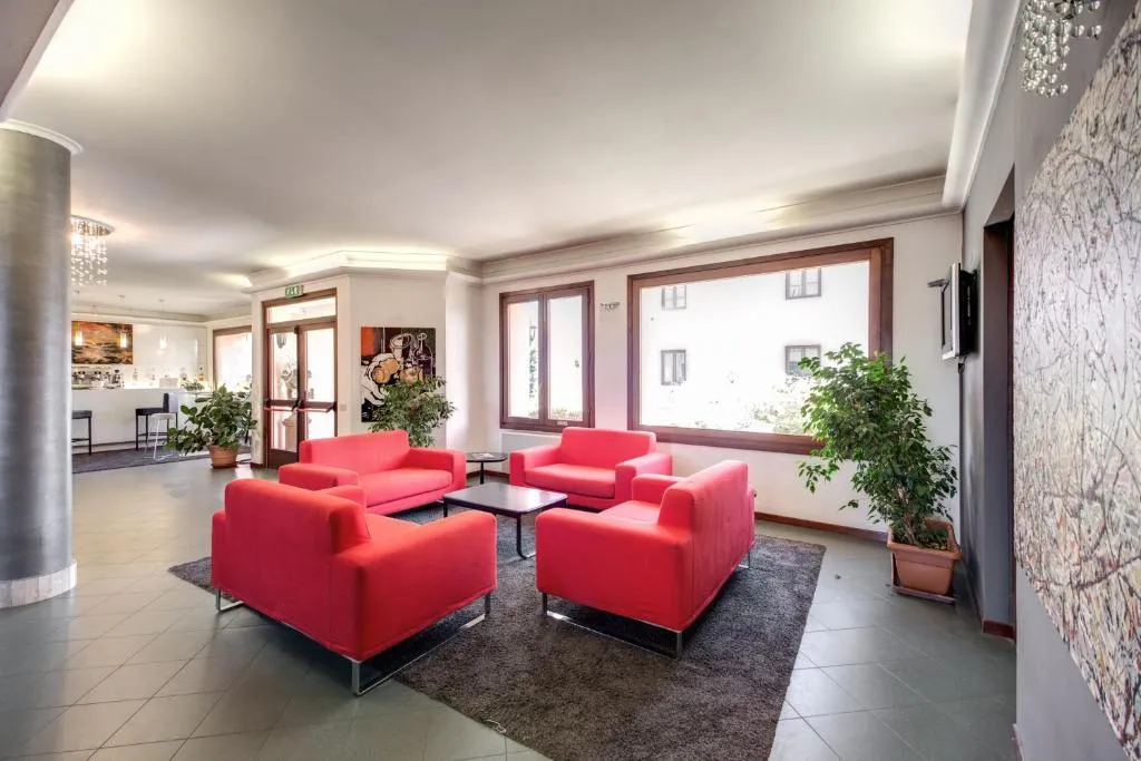 Lobby, Alba, Rome