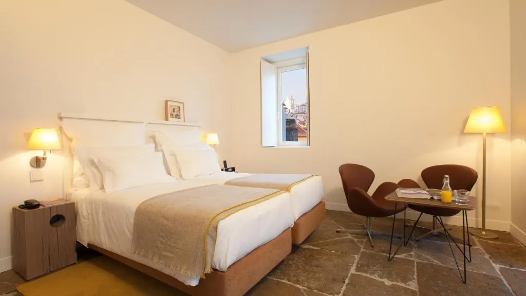 Double or Twin SUPERIOR Room, Memmo Alfama, Lisbon