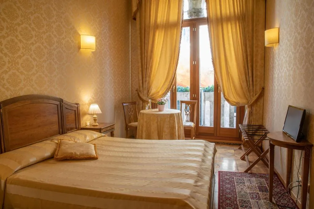 Room, Dimora Al Doge Beato, Venice