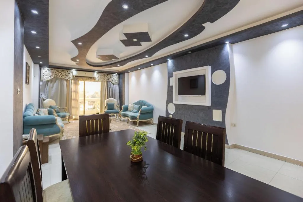 Room, Pyramids Yard Hotel, Cairo