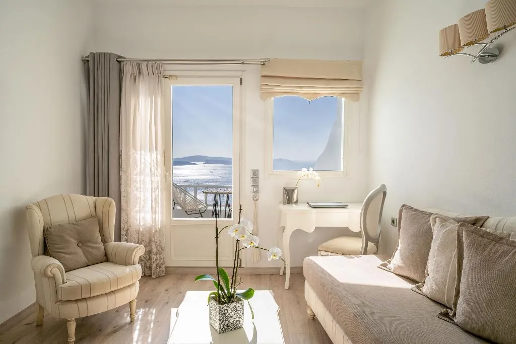 Room, Delfini Villas, Santorini