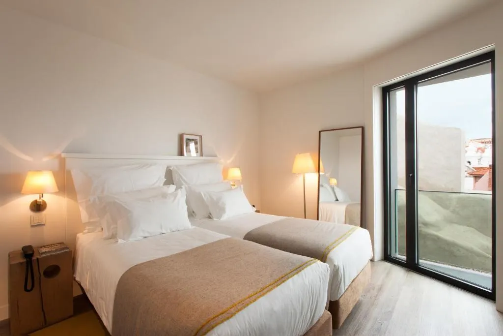 Double or Twin SUPERIOR Room, Memmo Alfama, Lisbon
