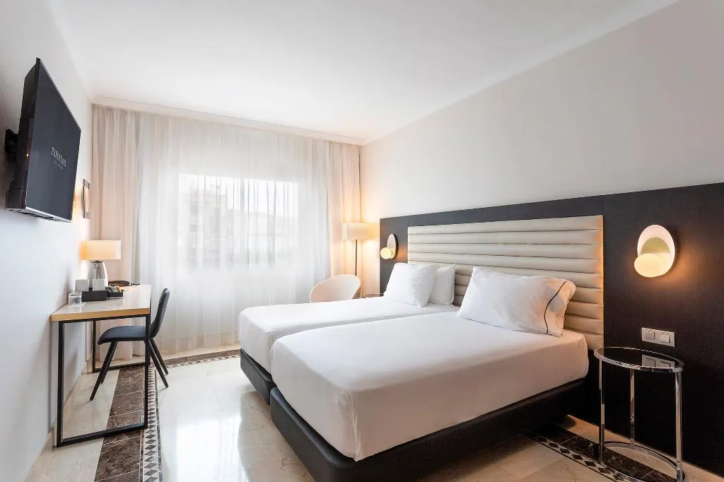 Double or Twin STANDARD Room, Eurostars Cristal Palace, Barcelona
