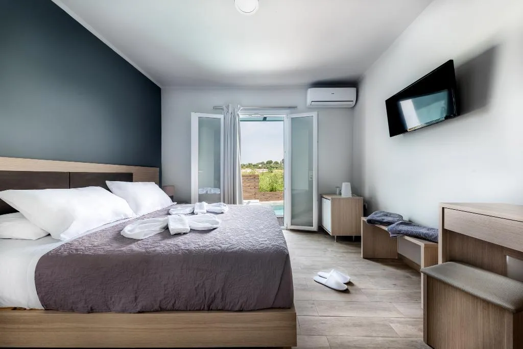DOUBLE SUPERIOR WITH PRIVATE POOL Room, Zante Calinica Hotel & Suites, Zante