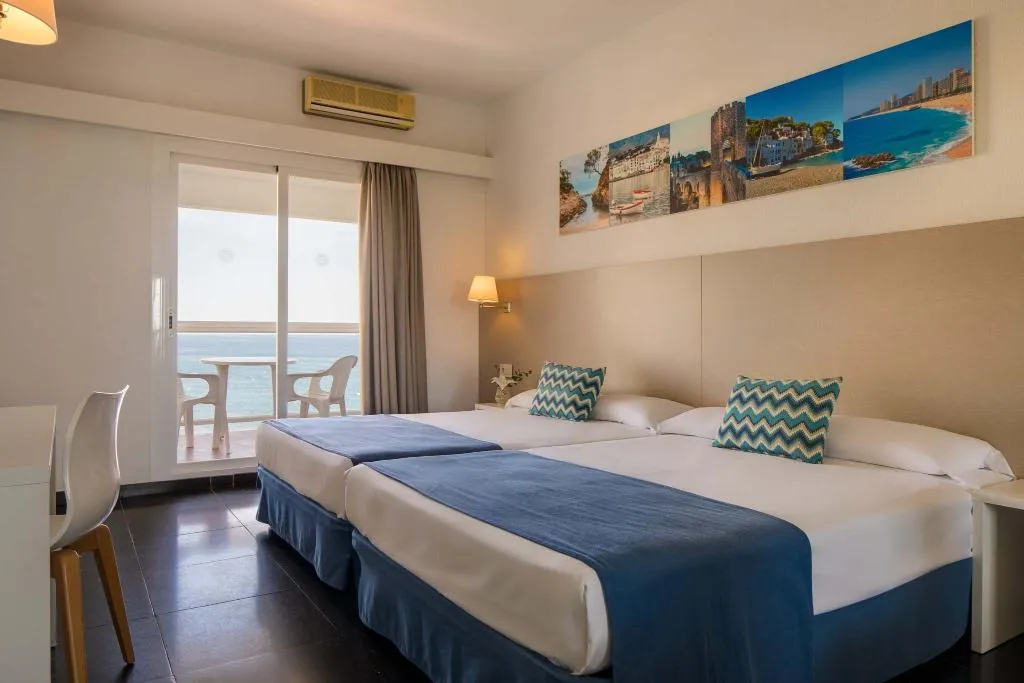 TRIPLE SEA VIEW Room, htop Caleta Palace, Costa Brava
