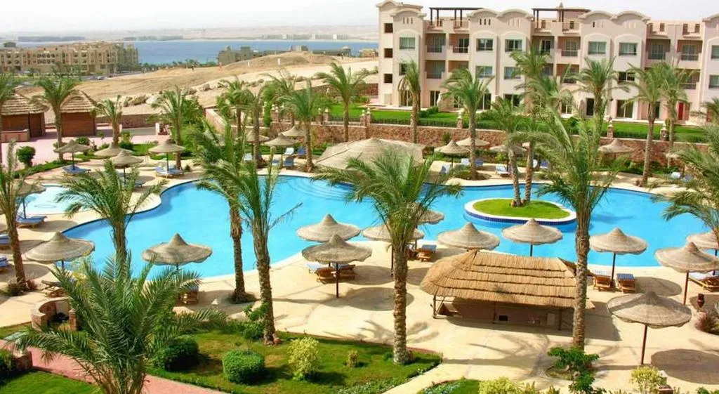 Beach, Flow Aqua Legends Resort Sahl Hasheesh, Red Sea Riviera