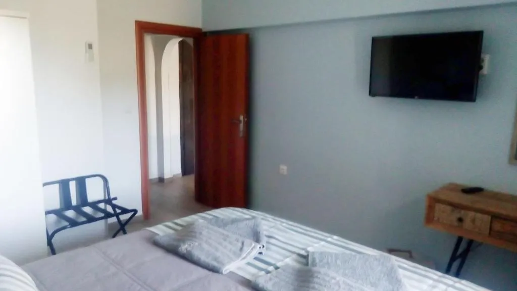 Room, Villa Karina - Near Achladies Beach, Skiathos