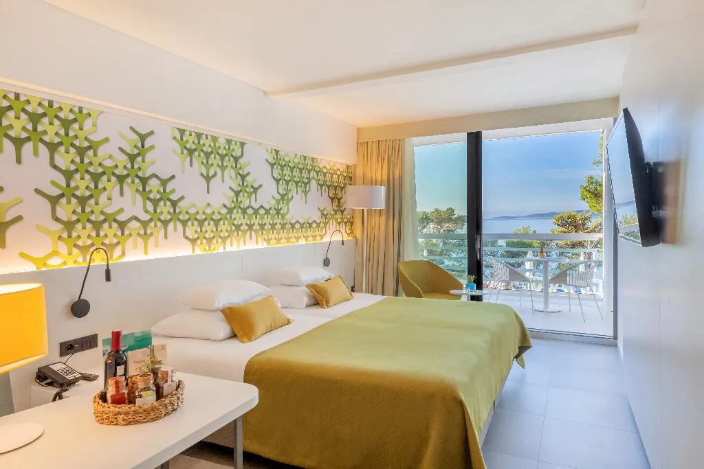DOUBLE SIDE SEA VIEW Room, Bluesun hotel Berulia, Split