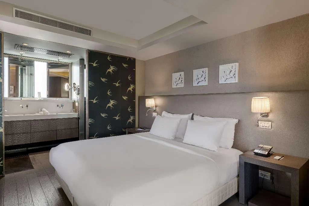 Room, Radisson Blu Park Hotel Athens, Athens