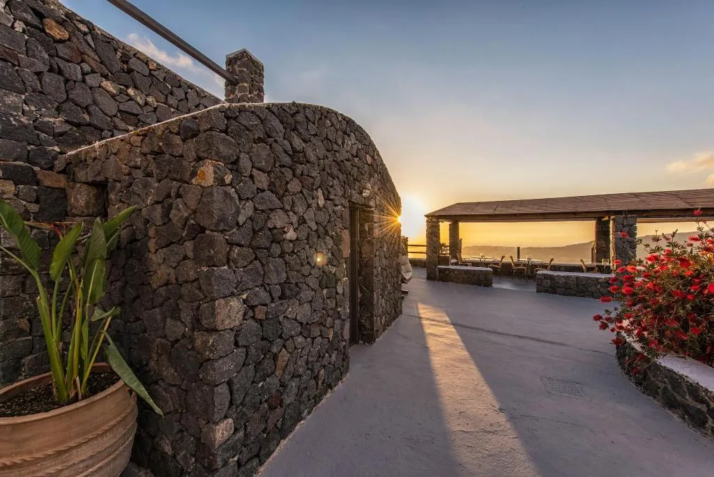 General view, Caldera Memories, Santorini