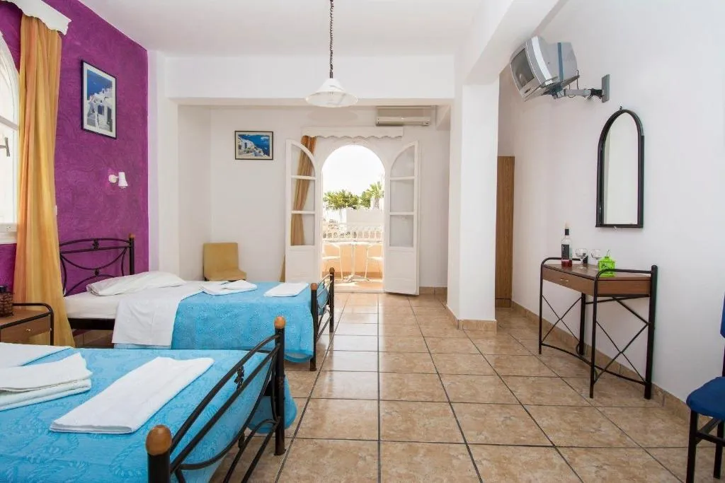 Room, Fira Calm Hotel, Santorini