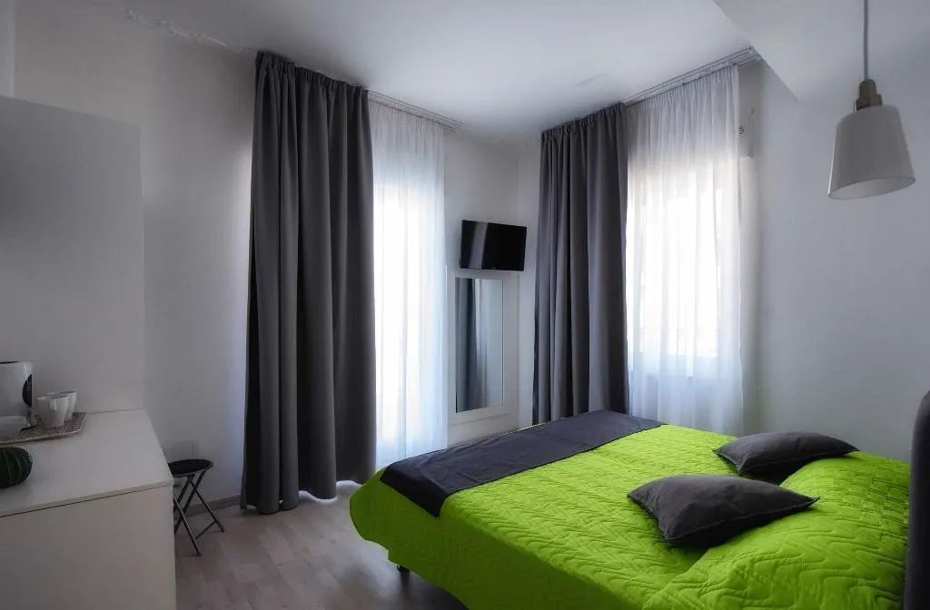 Room, Sunset Rooms, Naples
