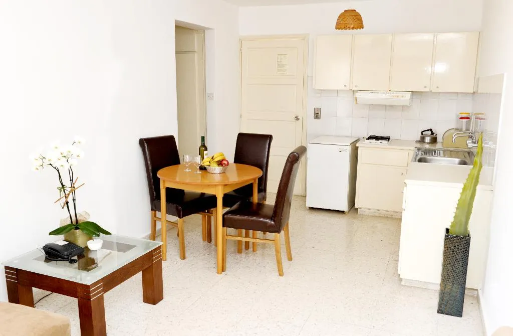 APARTMENT ONE BEDROOM Room, Alkionest Hotel Apts., Cyprus