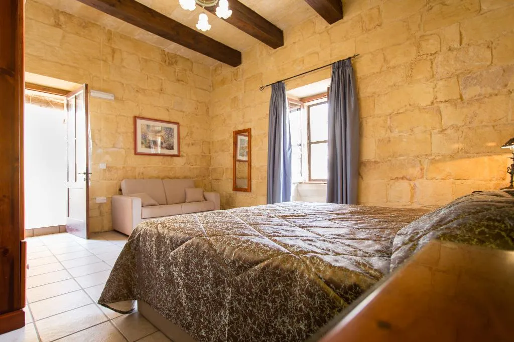 HOUSE STANDARD Room, Abraham's Gozo Farmhouses, Gozo