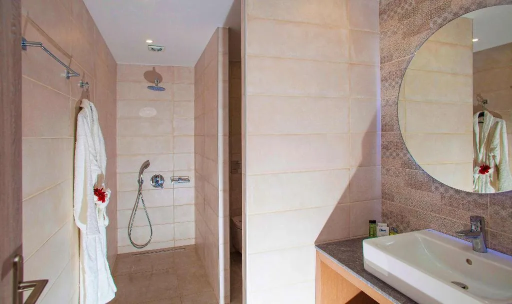 Room, Minos Aparthotel, Crete