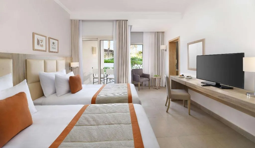 TRIPLE SUPERIOR Room, JAZ Elite Casa Del Mar Beach, Red Sea Riviera