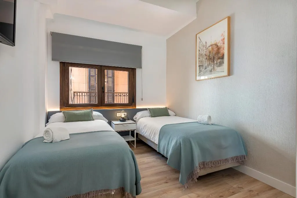 APARTMENT TWO BEDROOMS Room, Can Rubí, Majorca