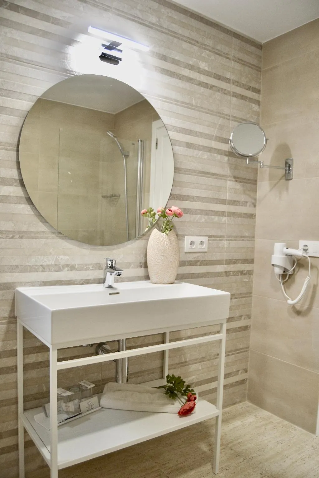 Double or Twin WITH BALCONY Room, Flor los Almendros Hotel, Majorca