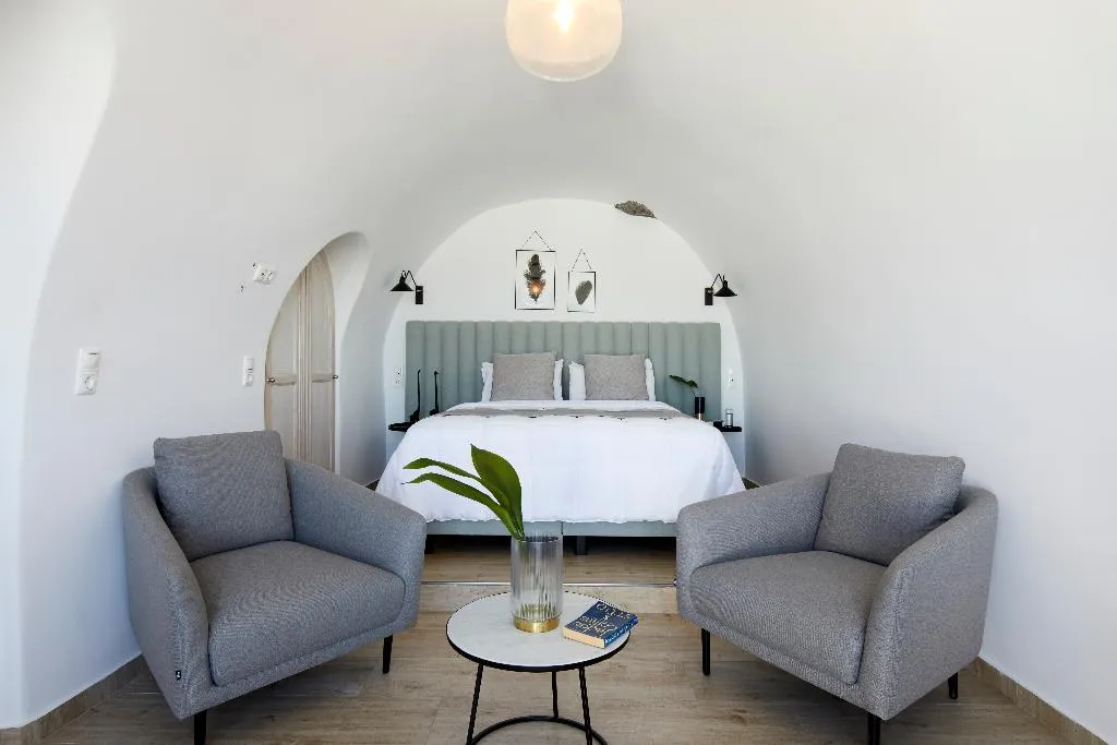 SUITE HONEYMOON Room, Petit Palace, Santorini