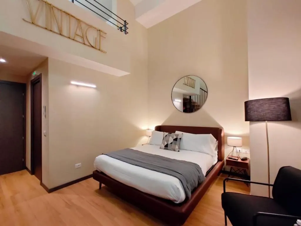 JUNIOR SUITE WITH VIEWS Room, Intomilan Aparthotel Galleria Duomo, Milan