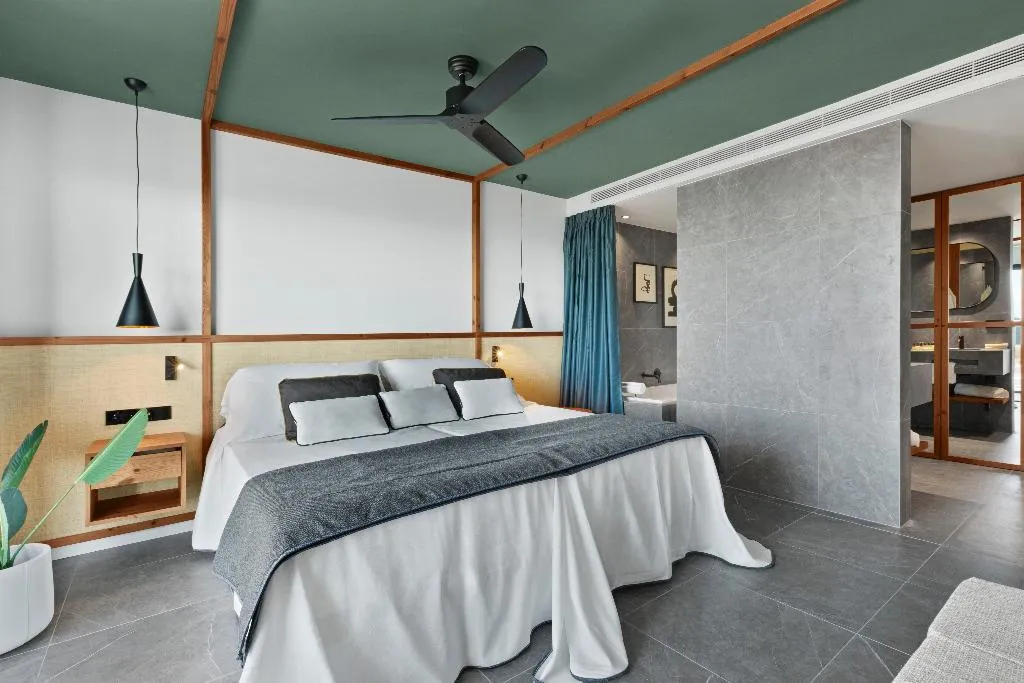 SUITE SEA VIEW Room, Aubamar Palma Resort, Majorca