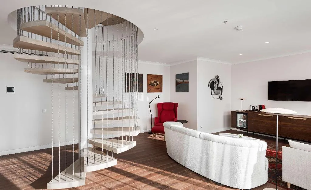Room, NH Collection Madrid Eurobuilding, Madrid