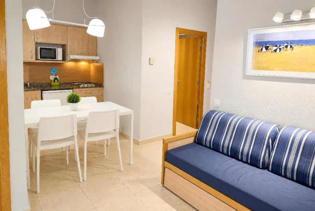 APARTMENT SEA VIEW ONE BEDROOM Room, SunClub Salou, Costa Dorada