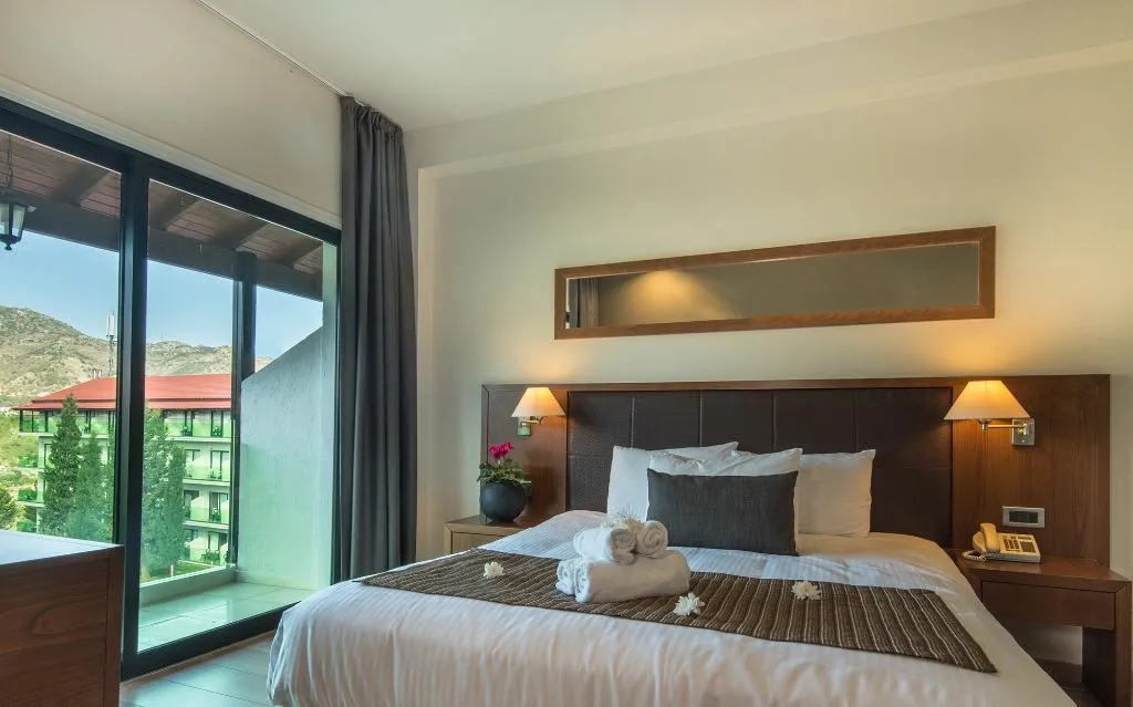 SUITE EXECUTIVE Room, Rodon Hotel And Resort, Cyprus