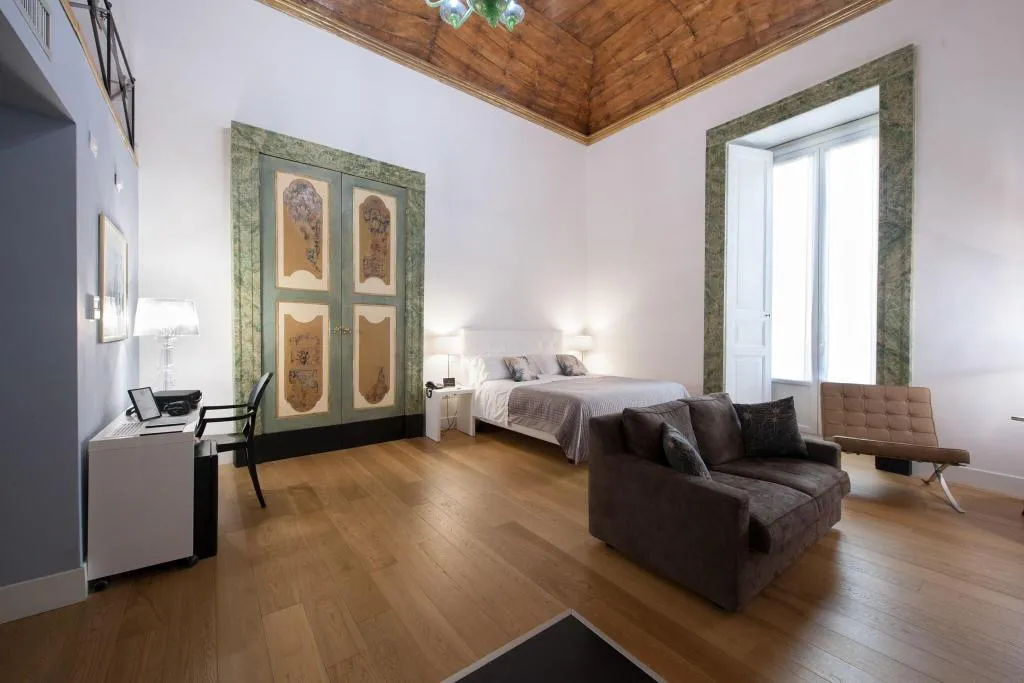 SUITE EXECUTIVE Room, Santa Chiara Boutique Hotel, Naples