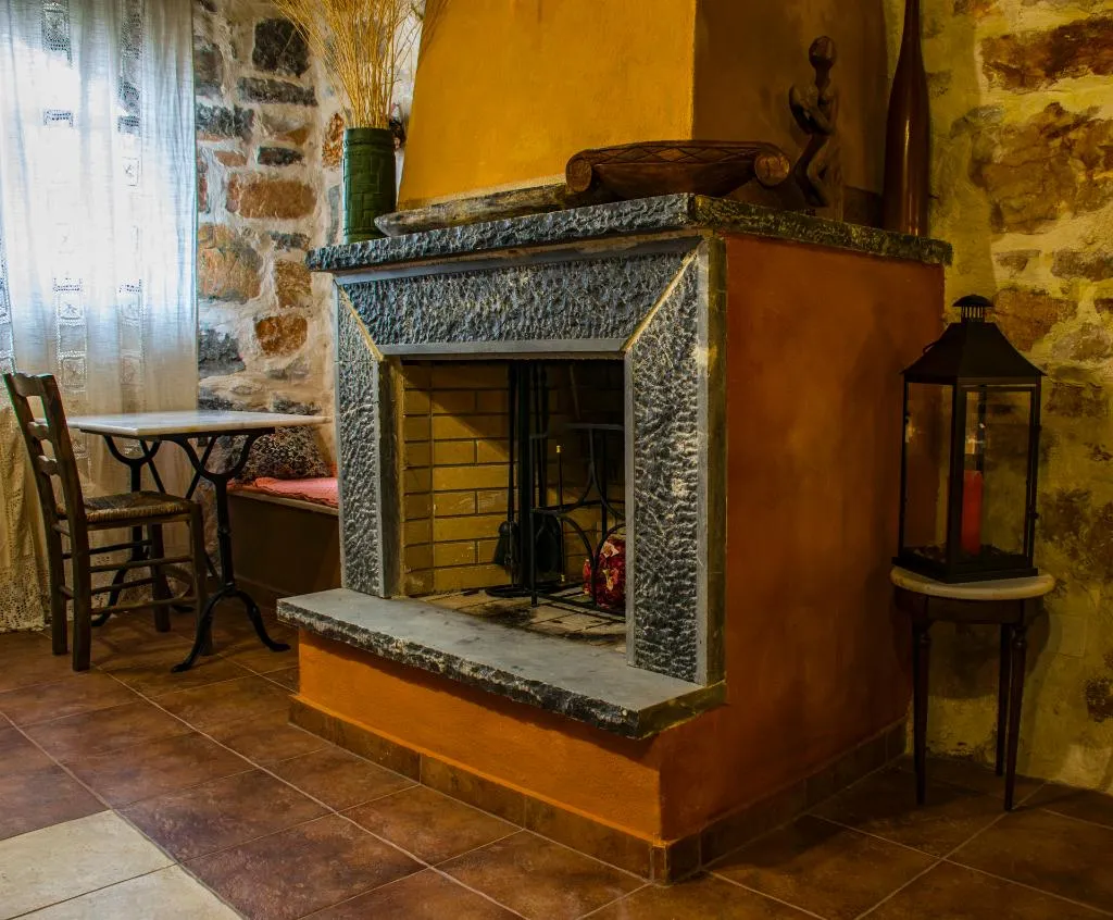 Restaurant, Agrotikon Cottage, Crete