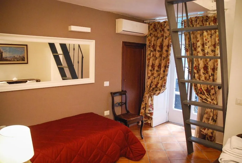 Room, La Locanda Dell Arte, Naples